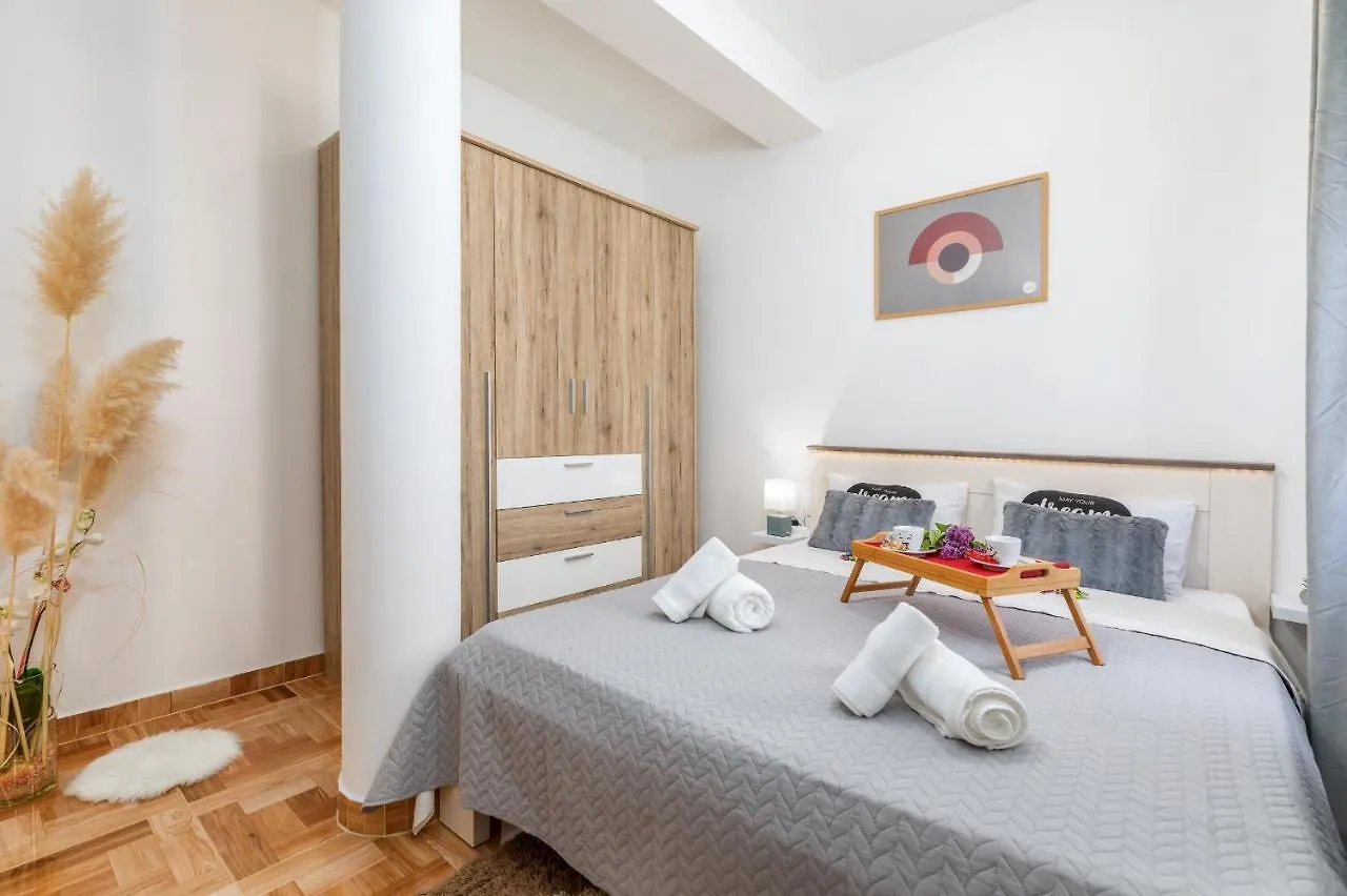 Apartman Mia Pula 0*,