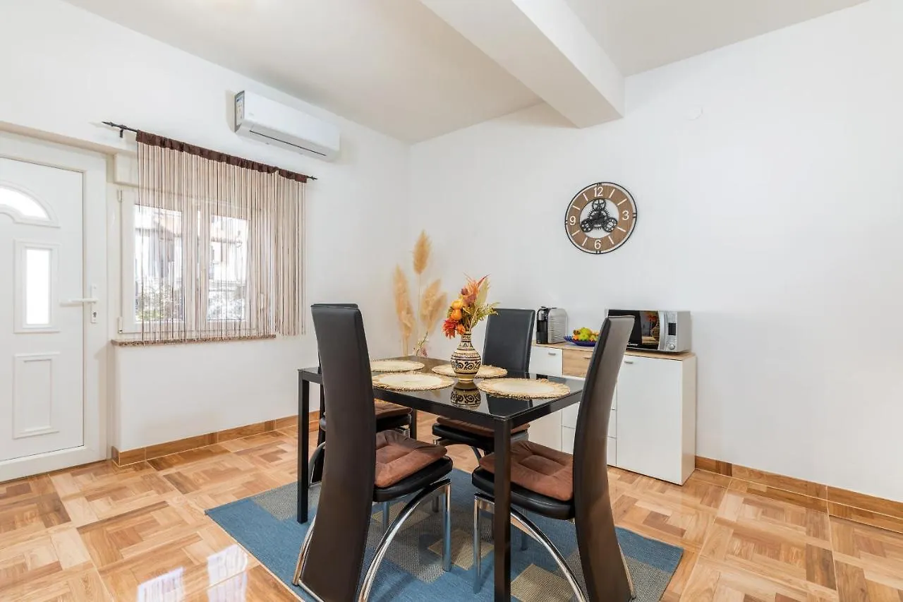 Apartman Mia Pula Croatia