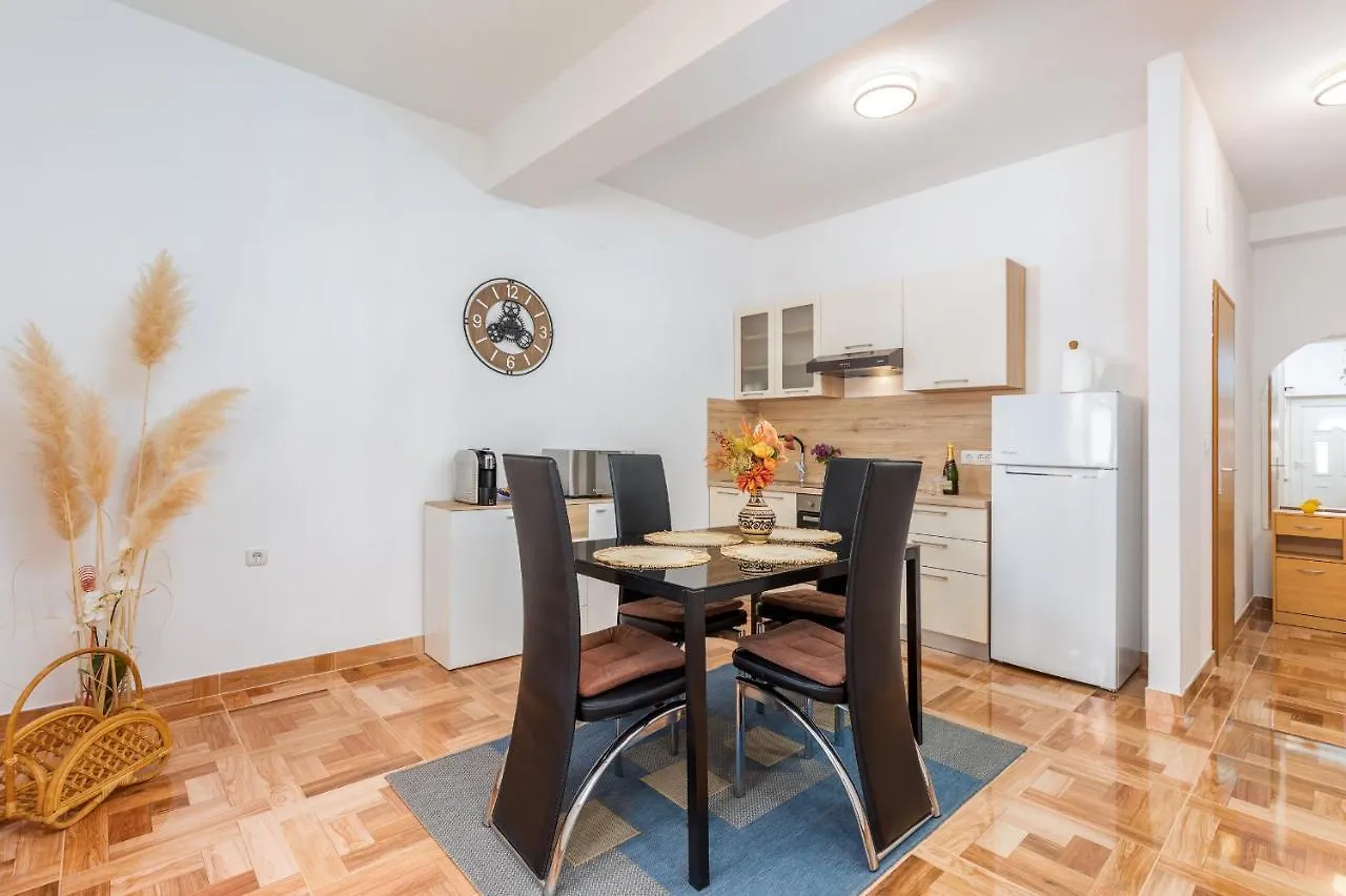Apartman Mia Pula Apartment